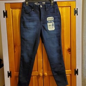 Seven7 Ankle Crop Skinny Jean Size 8